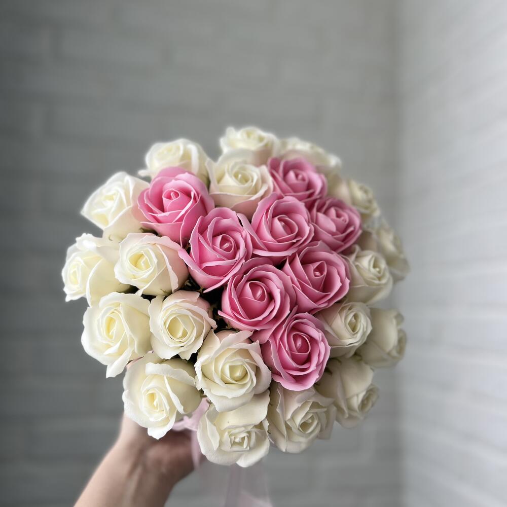 Bouquet of 27 soap roses