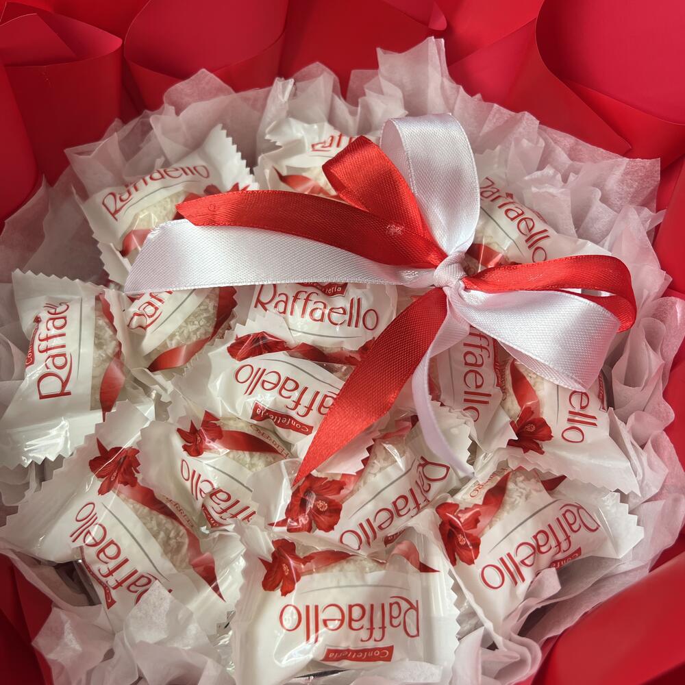 Букет из Raffaello,1 сентября