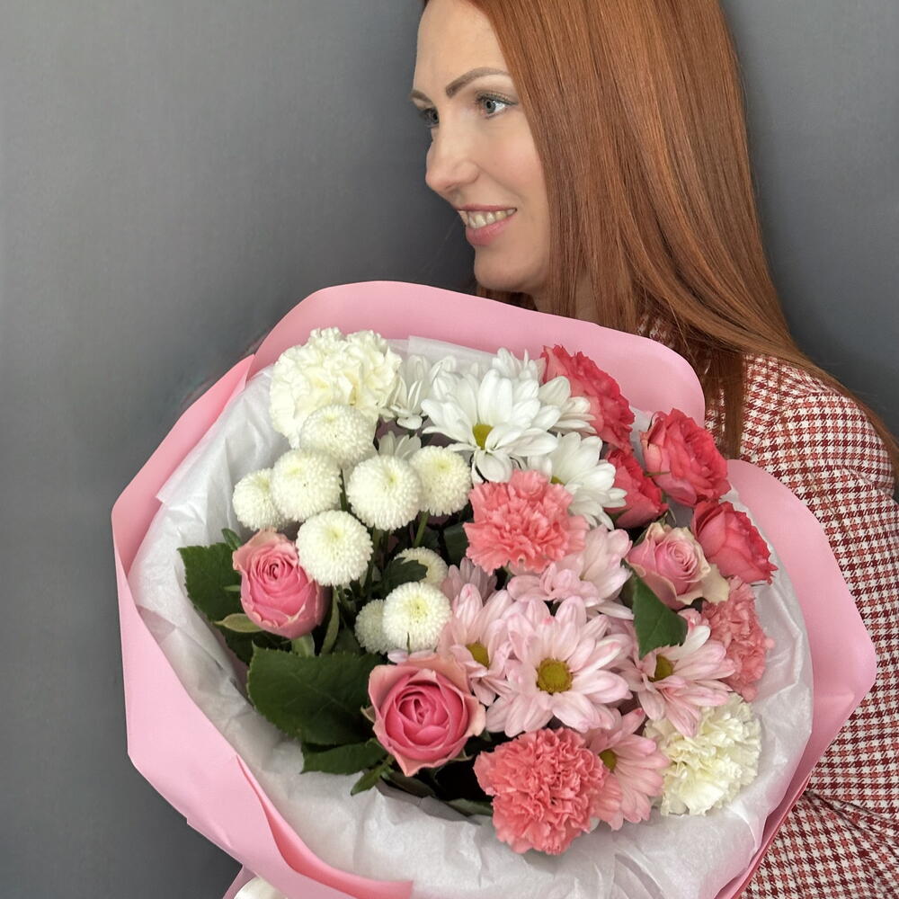 Букет цветов «Вкус праздника»