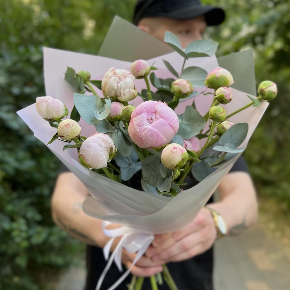 Кустовые пионы 5💗с эвкалиптом