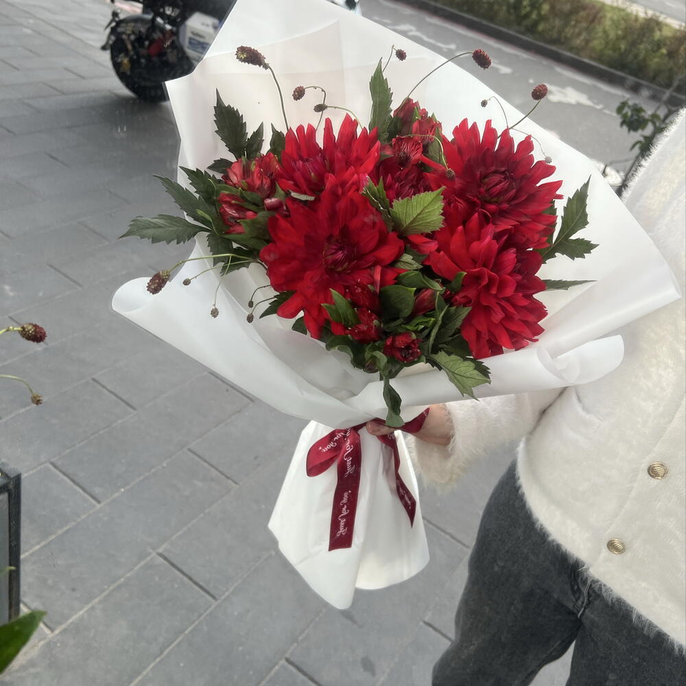 Букет георгин