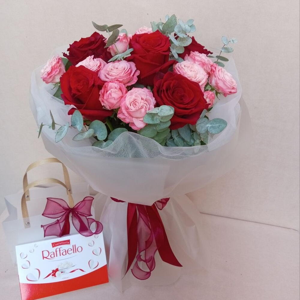 Mix roses + Raffaello