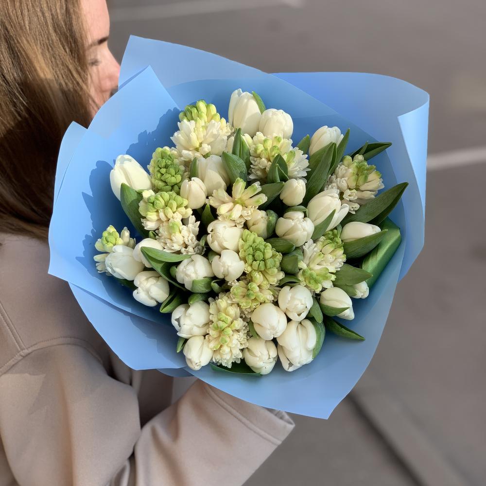 Букет Гиацинты и тюльпаны