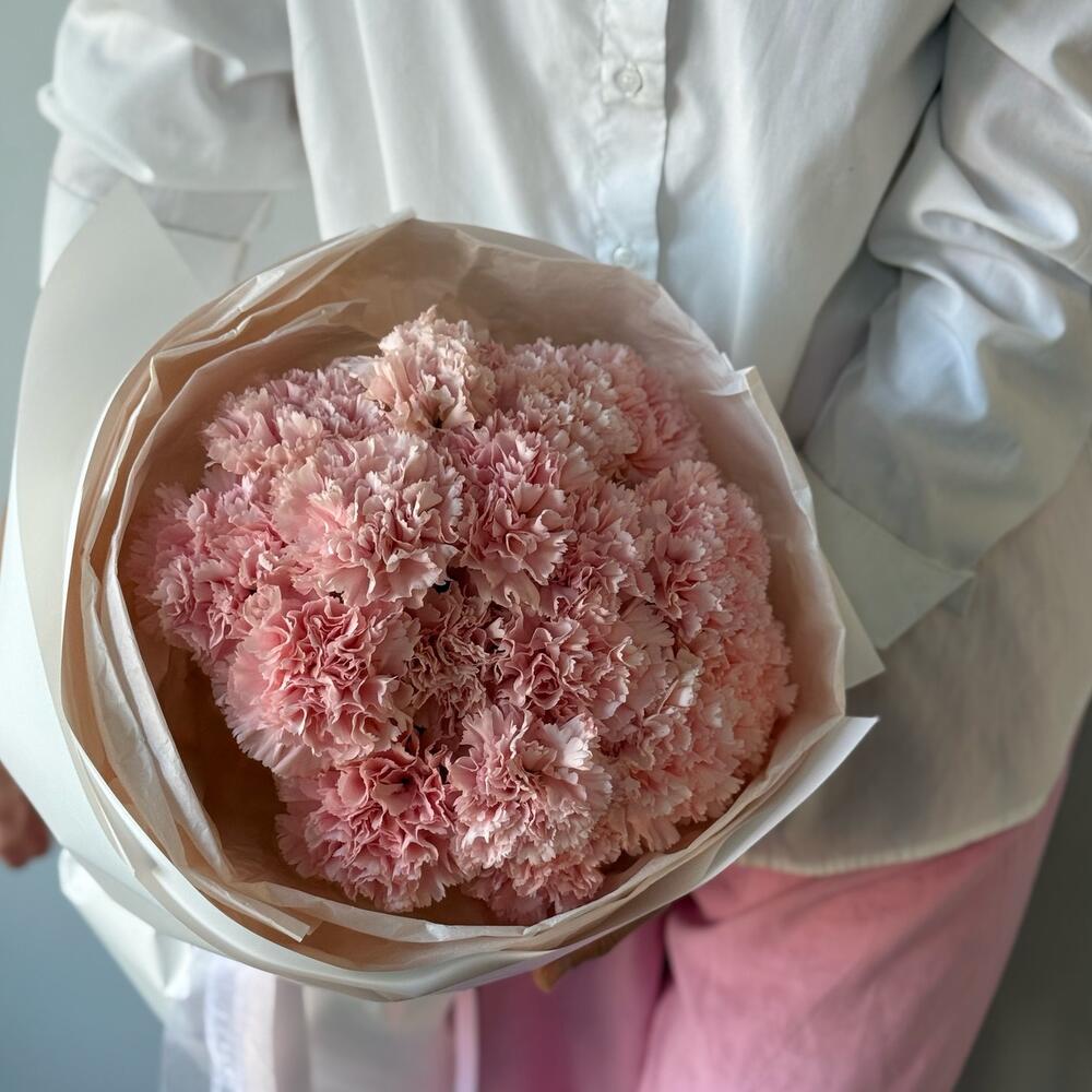 Букет с розовыми диантуссми сортовыми (гвоздиками) 15 шт