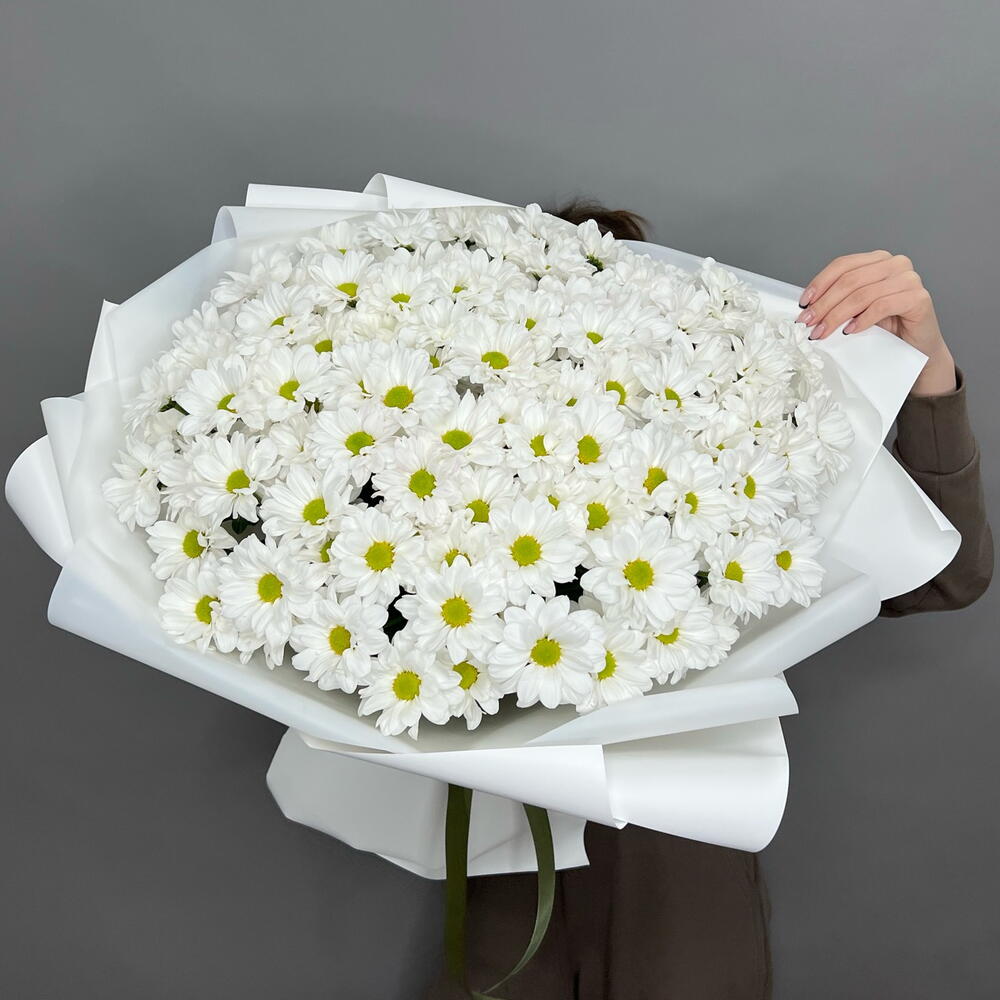 Букет белых ромашек