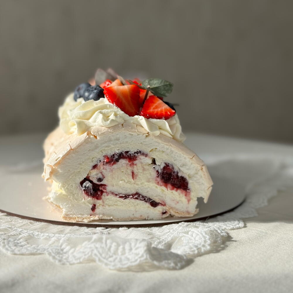 Меренговый рулет