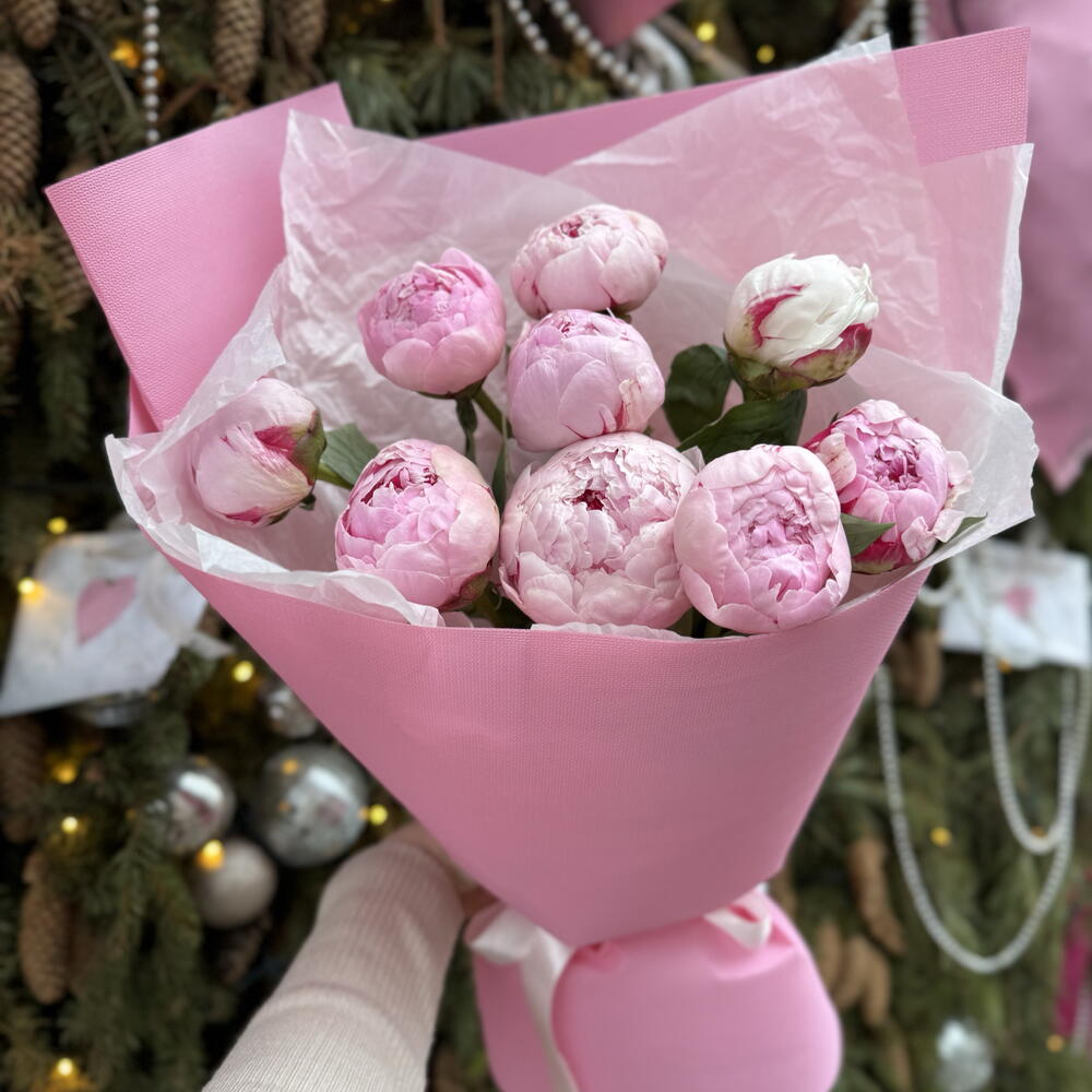 Букет из 9 пионов 🌷