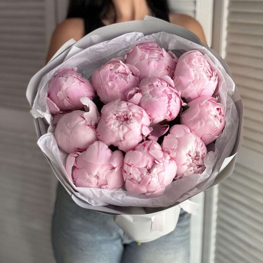 Нежные ароматные пионы 11 шт