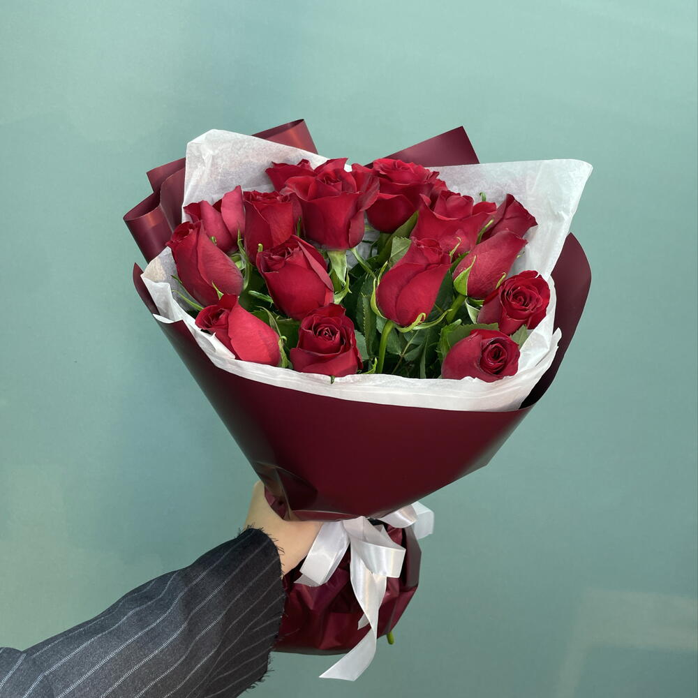Красные розы Кения 15