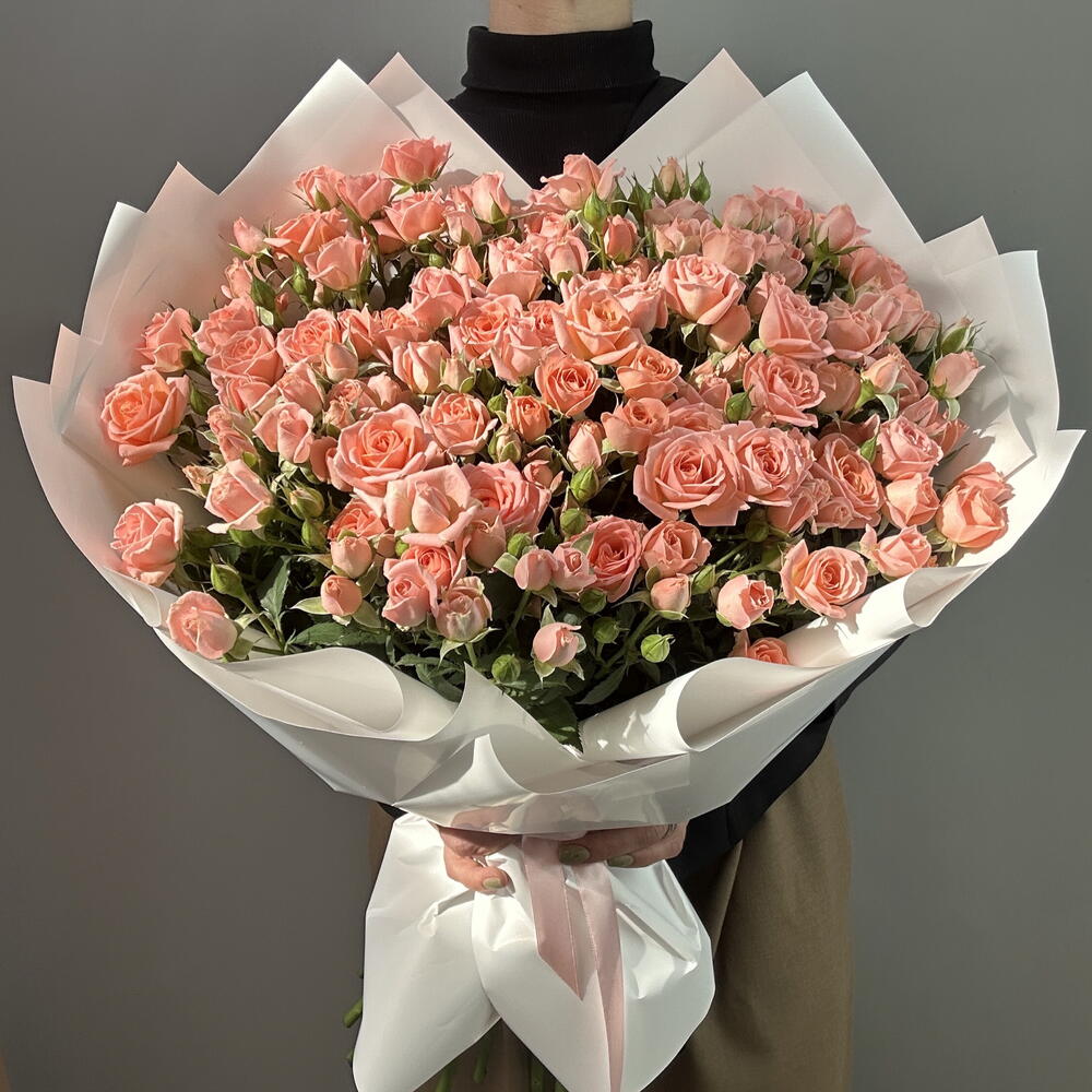 Кустовые розы 23 шт