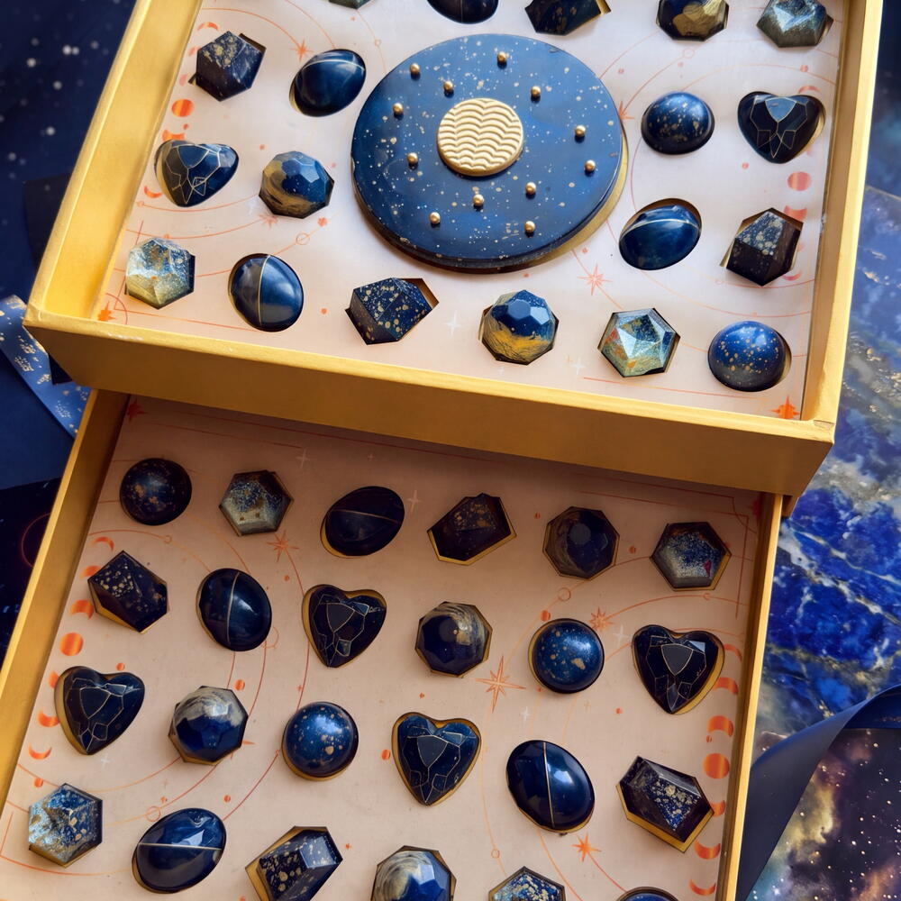 Space Premium box