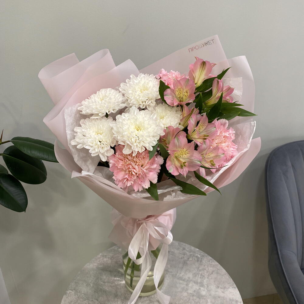 Букет комплимент в розовых тонах 🌸