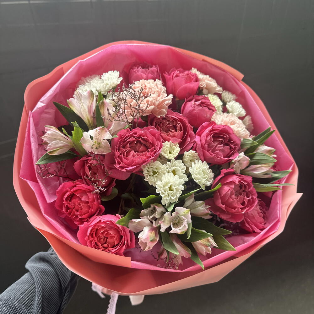 Букет 💐 комплимент Вишенка