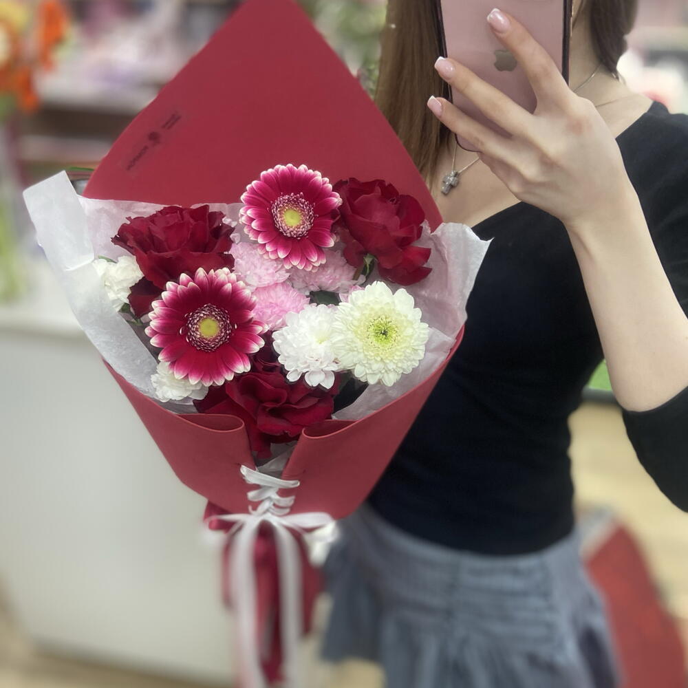 Букет с французскими красными розами️