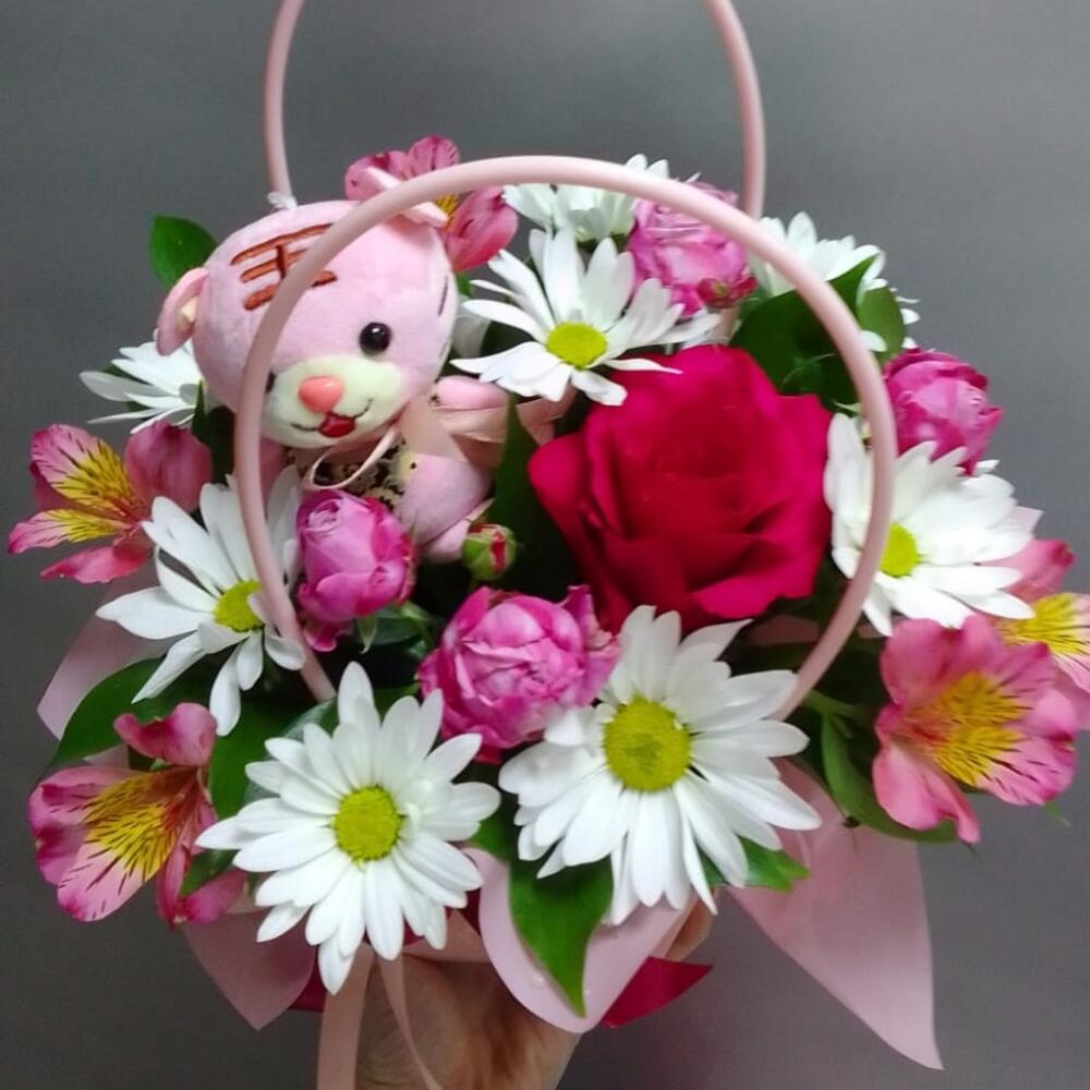 Цветы в коробке