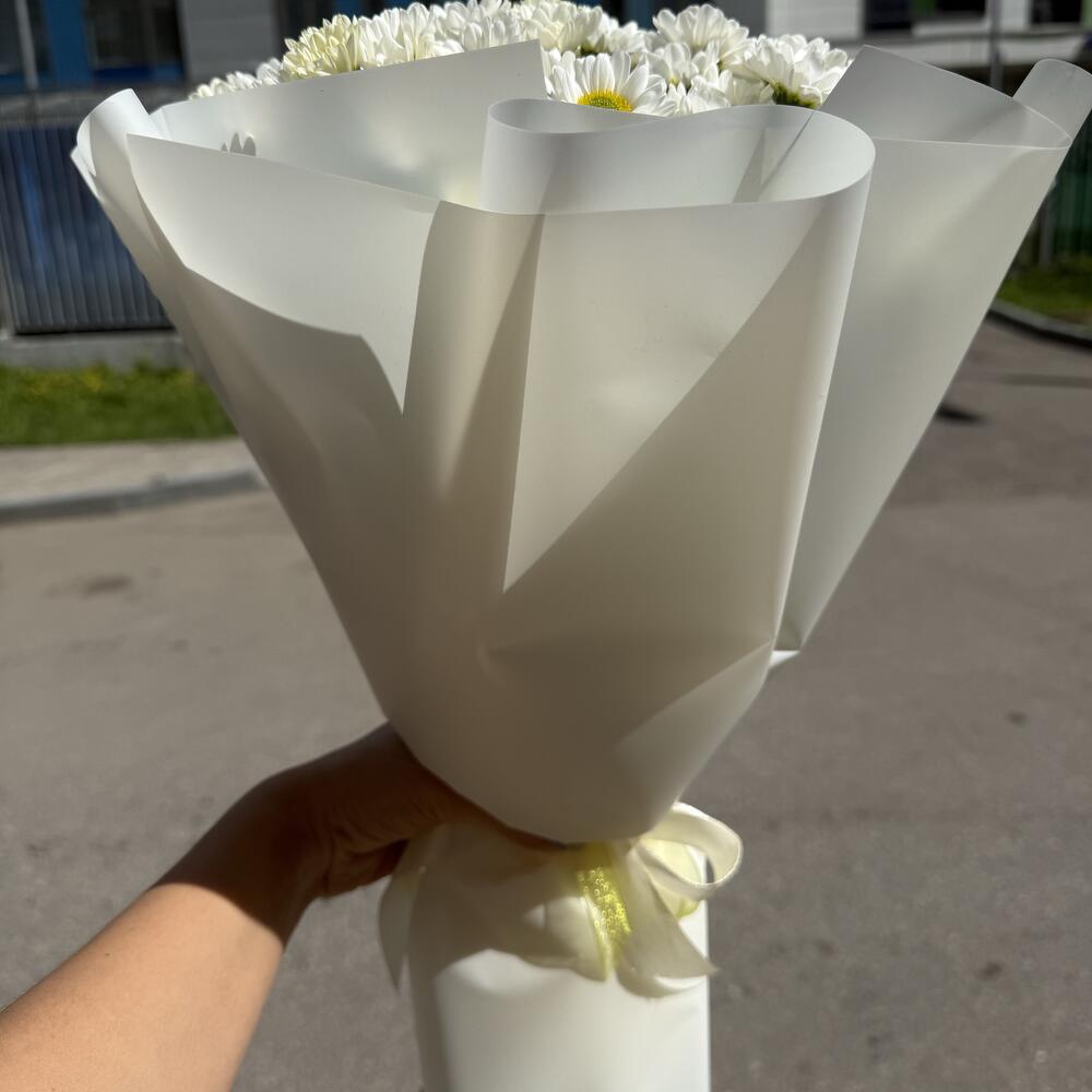 Букет кремовые сантини хризантема