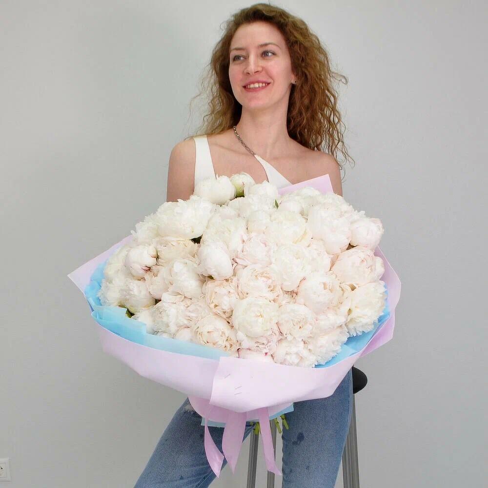 Белые пионы, 101 ароматные и крупные