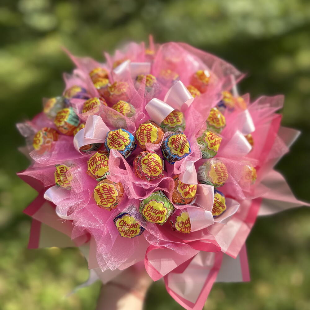 Композиция из Chupa Chups