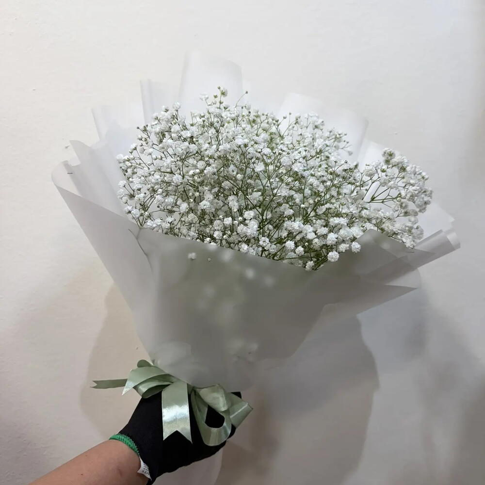 букет из гипсофилы