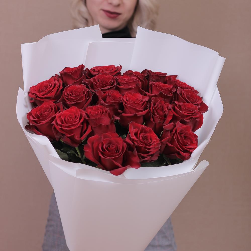 Букет из 25 роз "Красные розы"