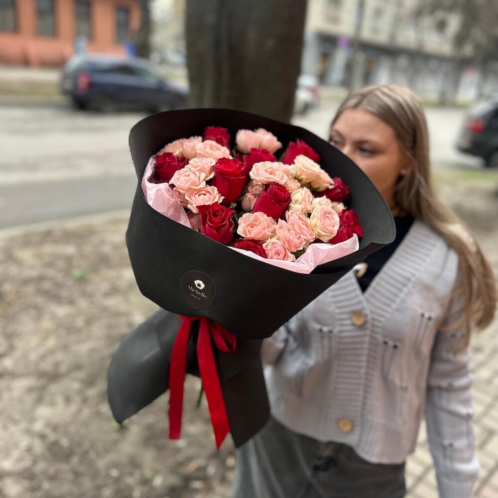 Букет розалия