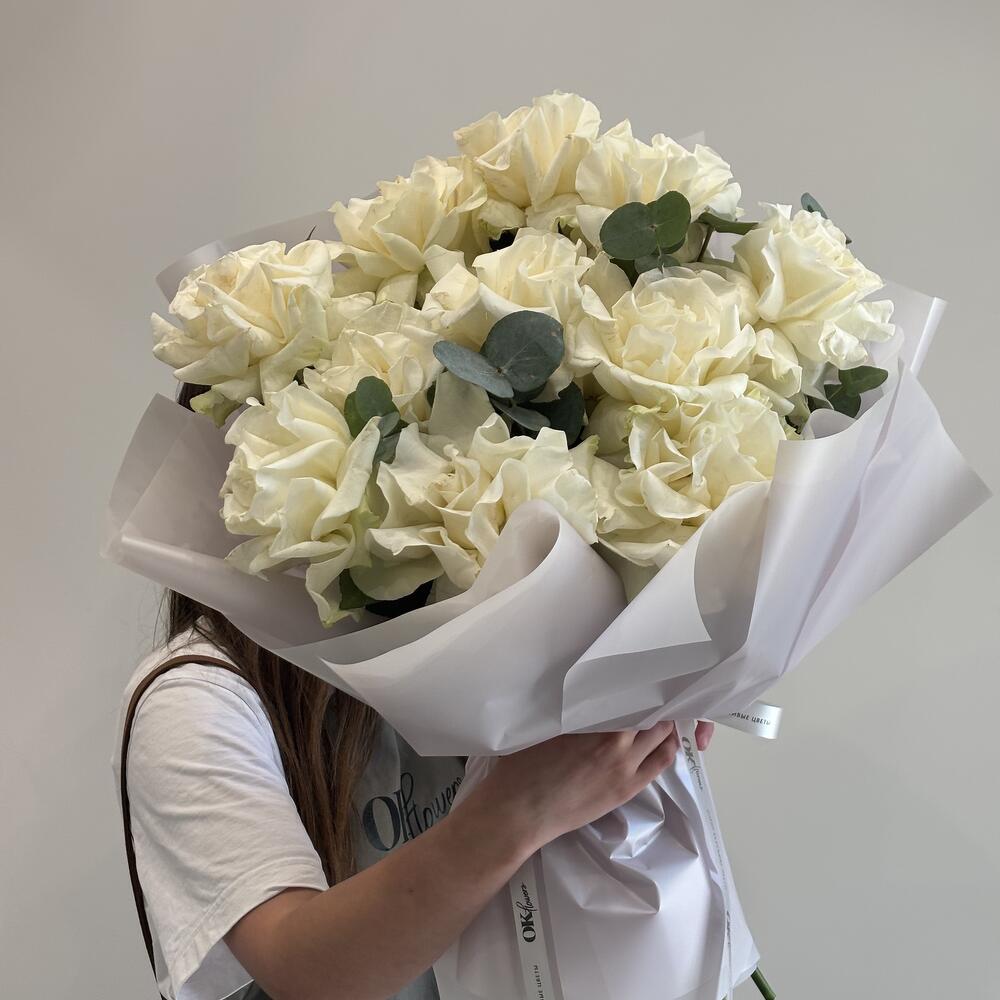 Букет из белых французских роз