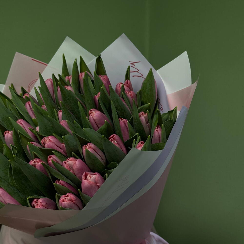 Тюльпаны розовые 🌷