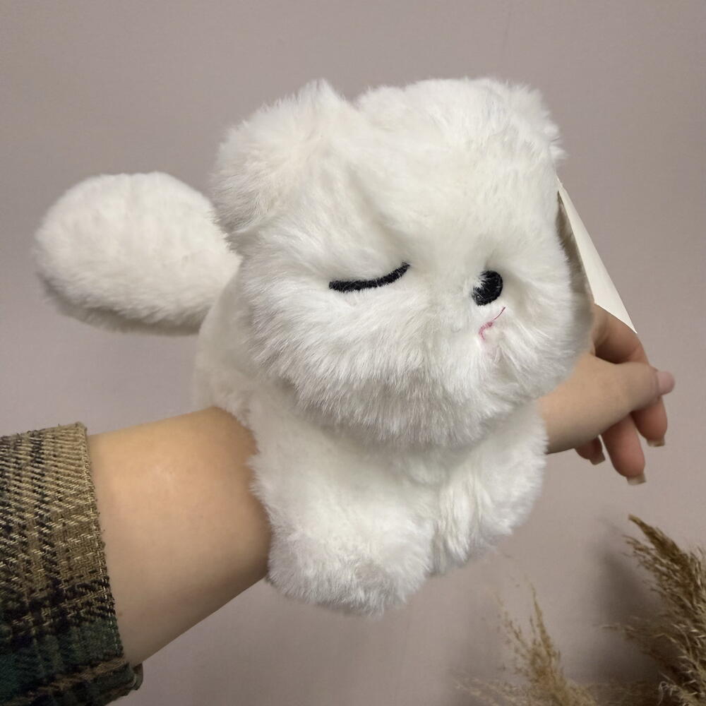 Кошечка-браслет