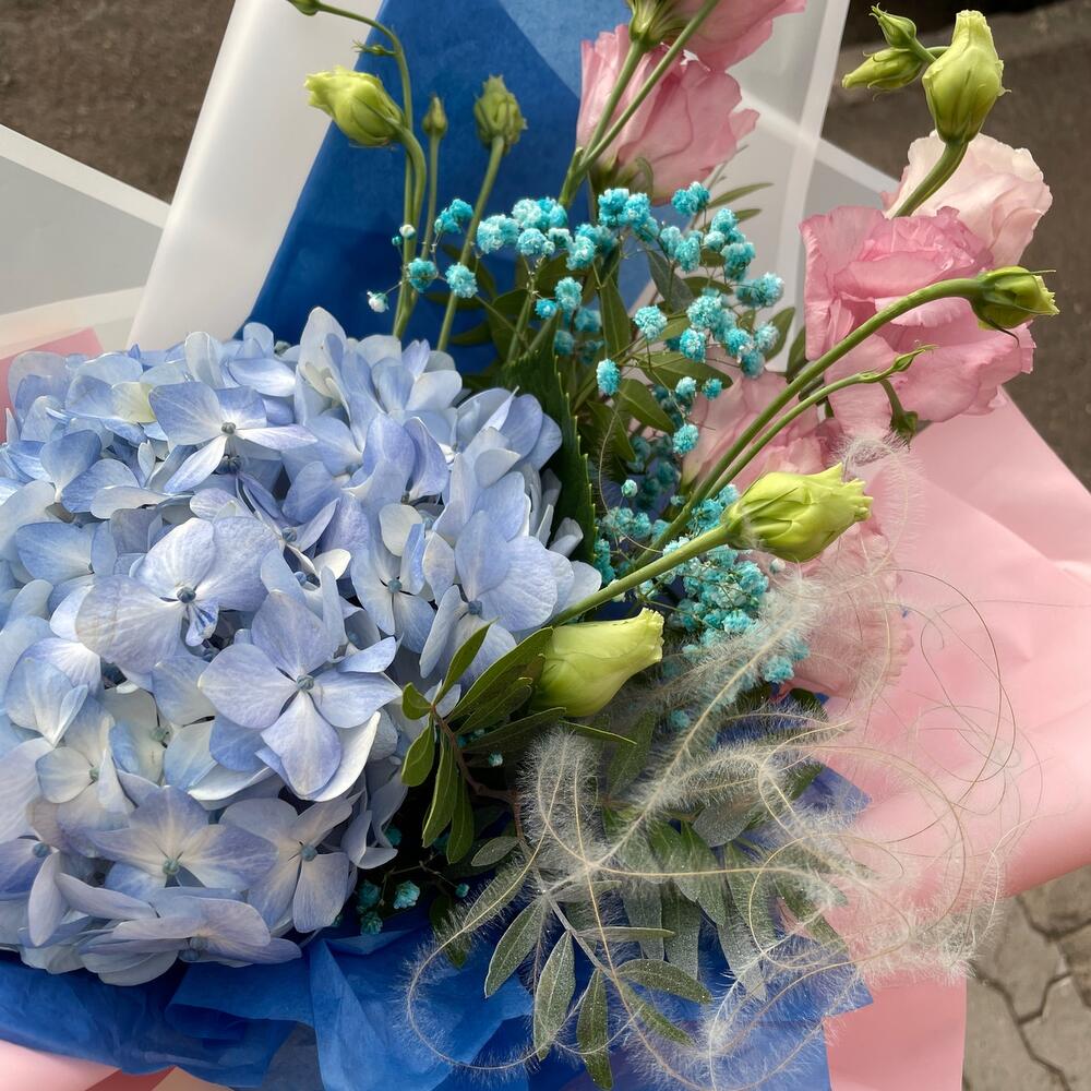 Bouquet with hydrangea