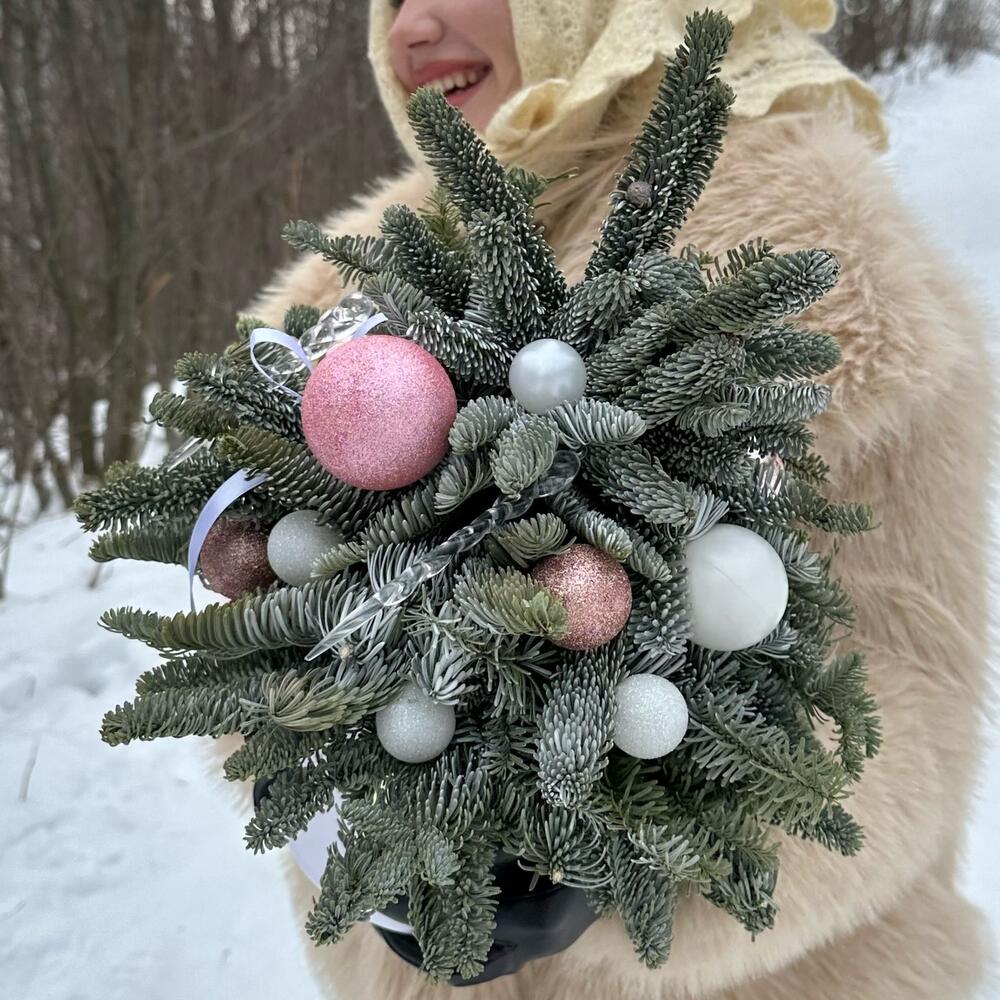 Ёлочка в нежно-розовых тонах