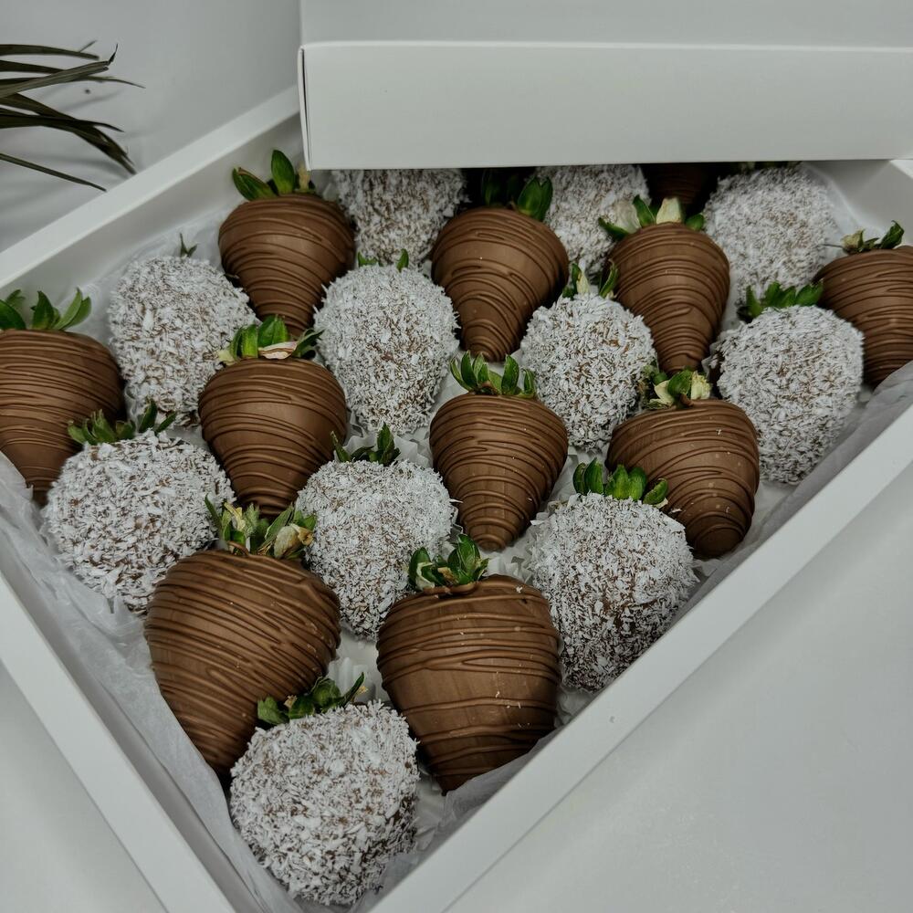 Клубника в шоколаде Box 24
