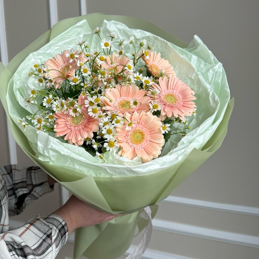 Сборный букет с герберами