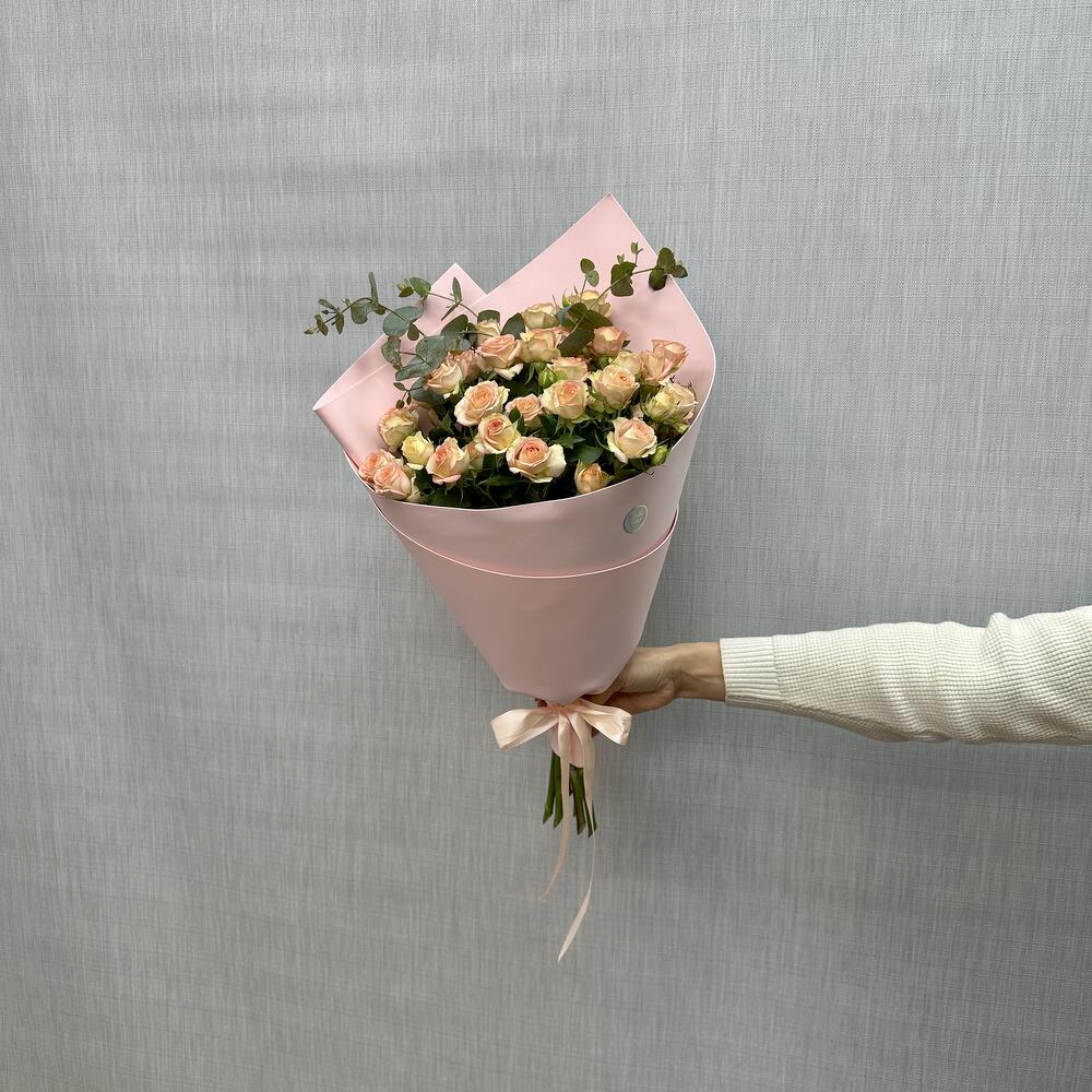 Букет из 5 кустовых роз
