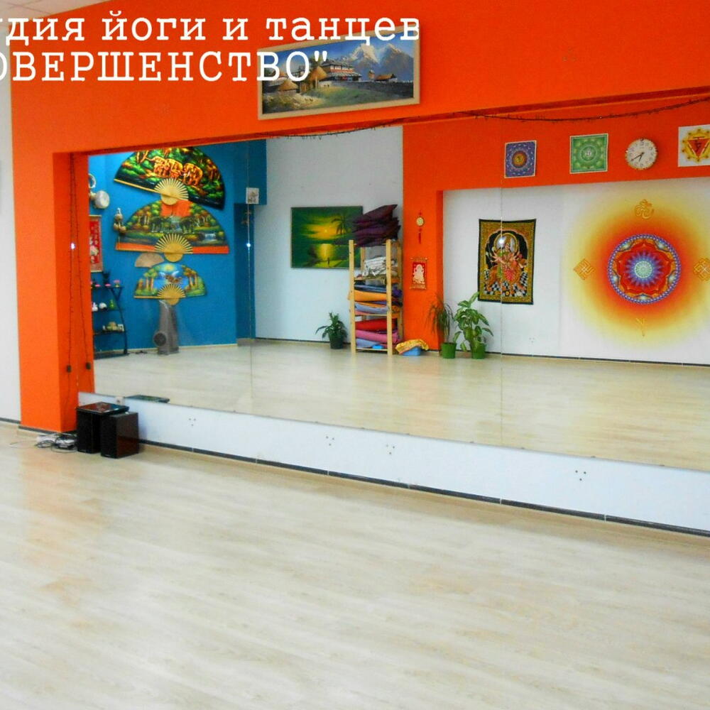 В ритме танца. Занятие танцами в группе