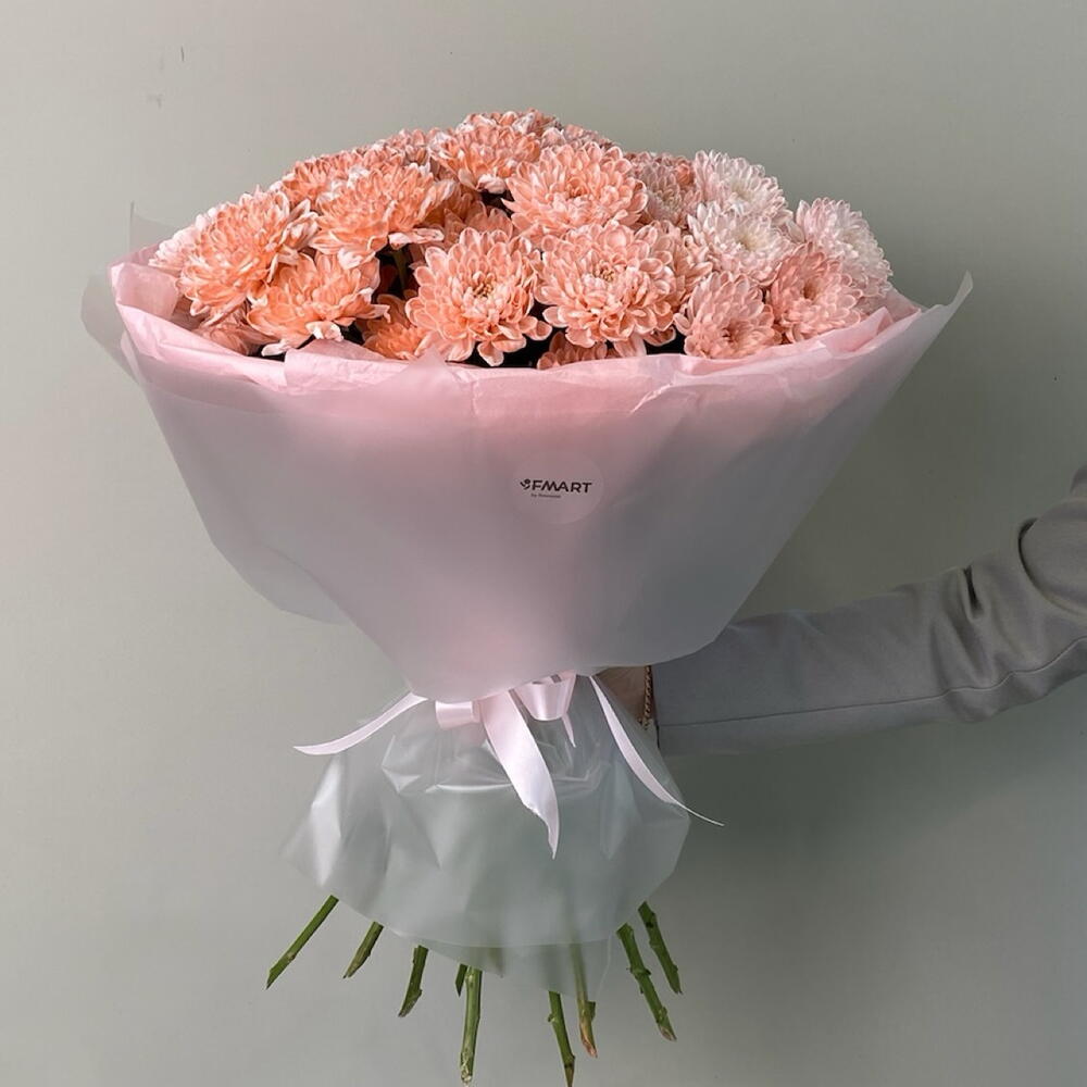 Букет из 15 кустовых розовых хризантем