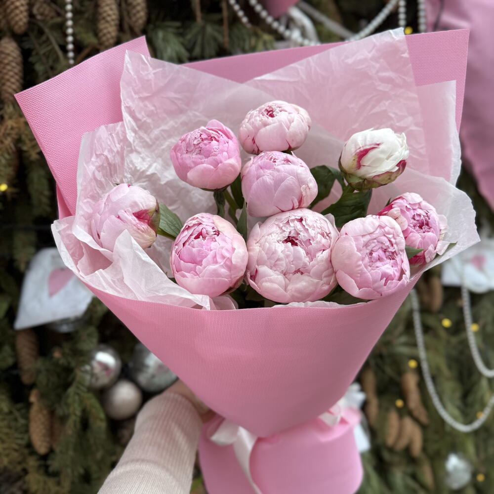Букет из 9 пионов 🌷