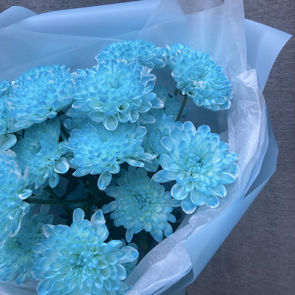 Букет с хризантемой яркий
