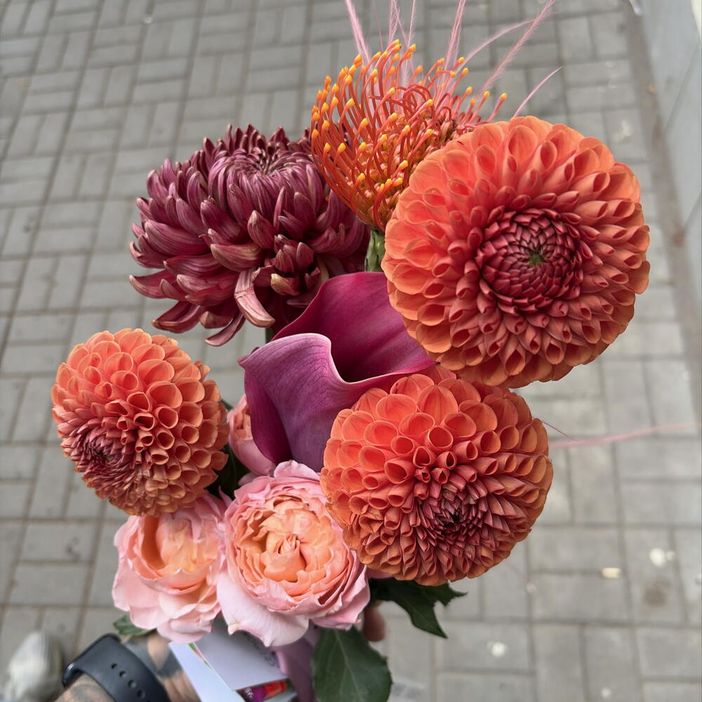Букет «Осенний комплимент» от XOFLOWERS