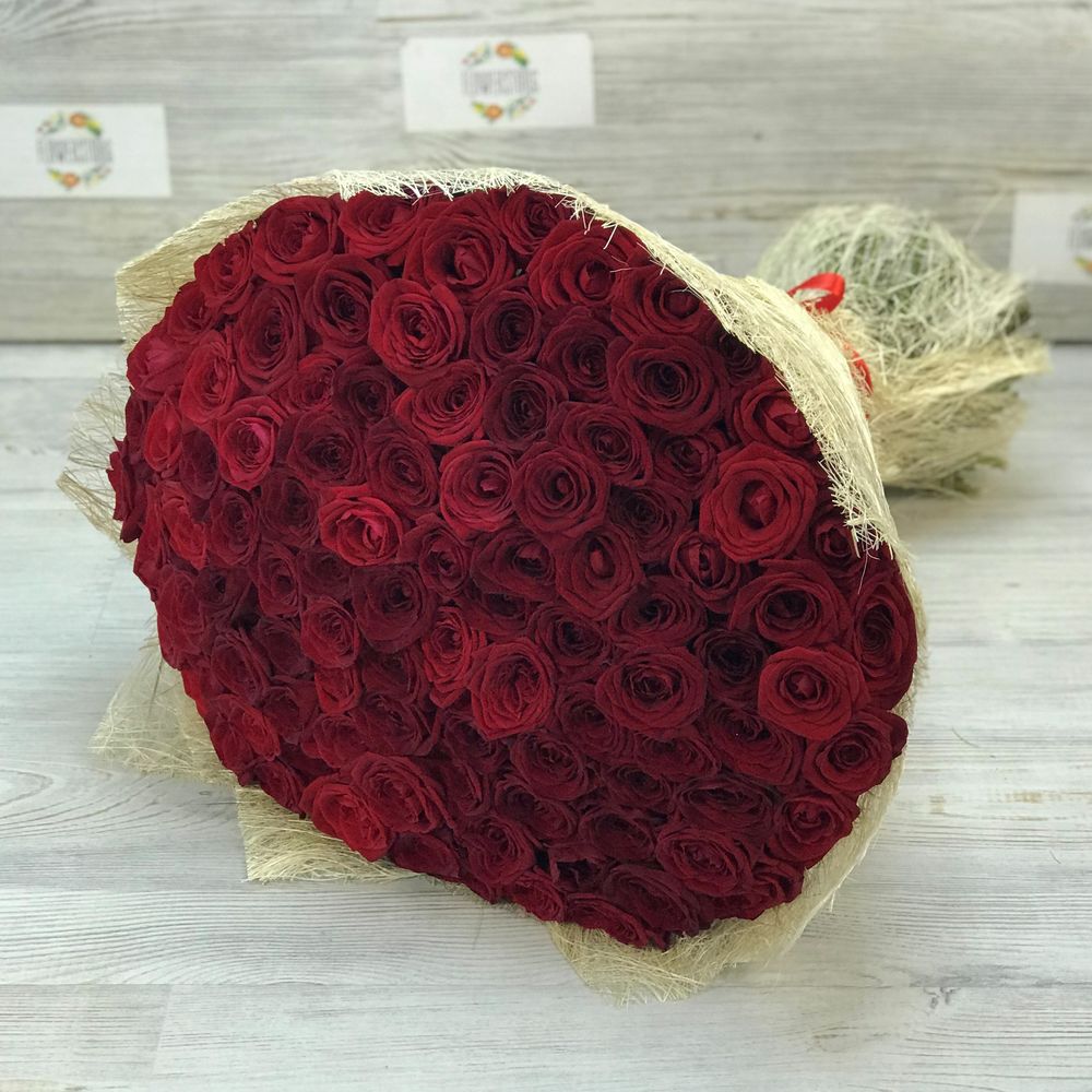 Букет 70 роз. Букет из 101 розы ( 70 см ) красная n116. Букет из 101 розы 70 см.