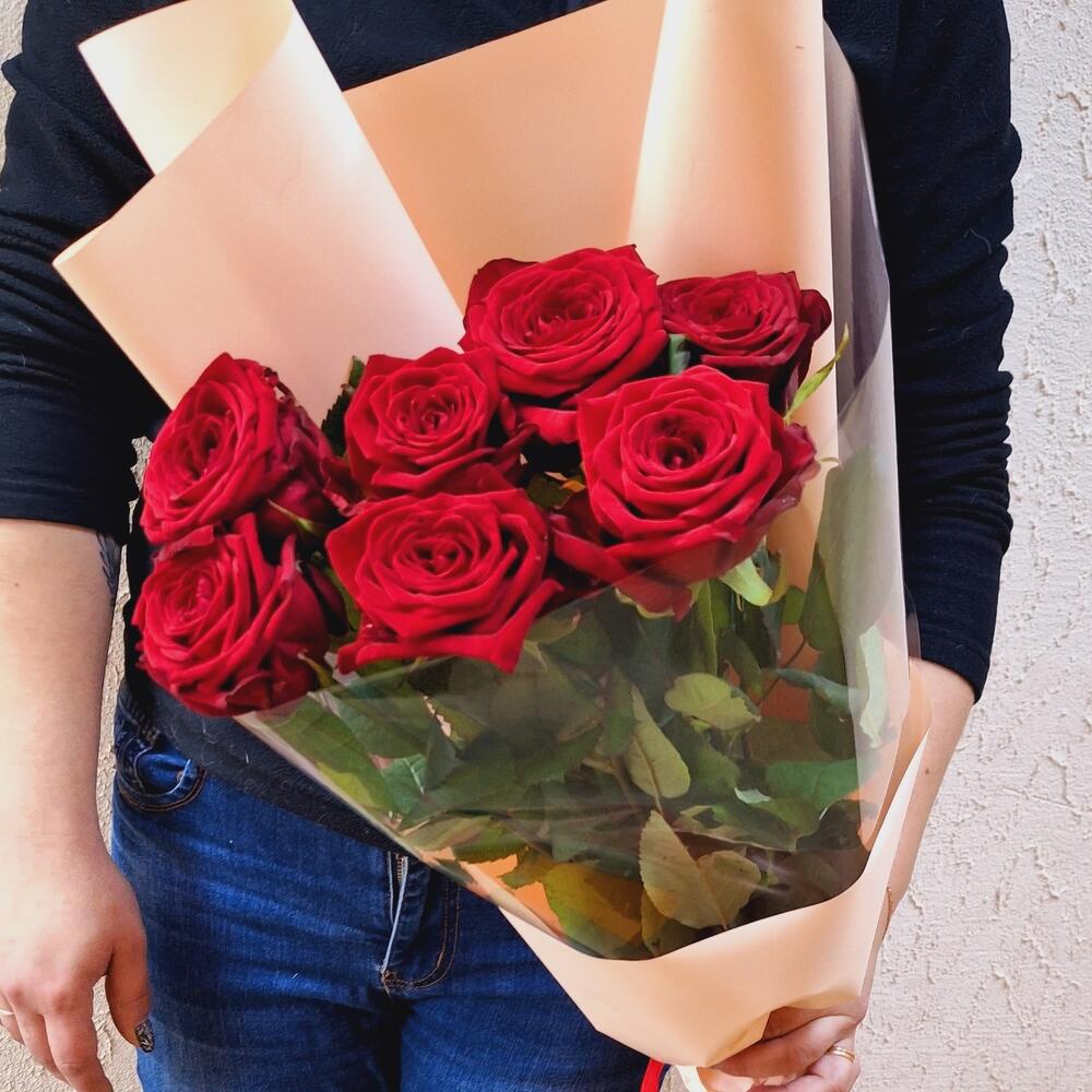 🌹7 роз красных (розы Россия)