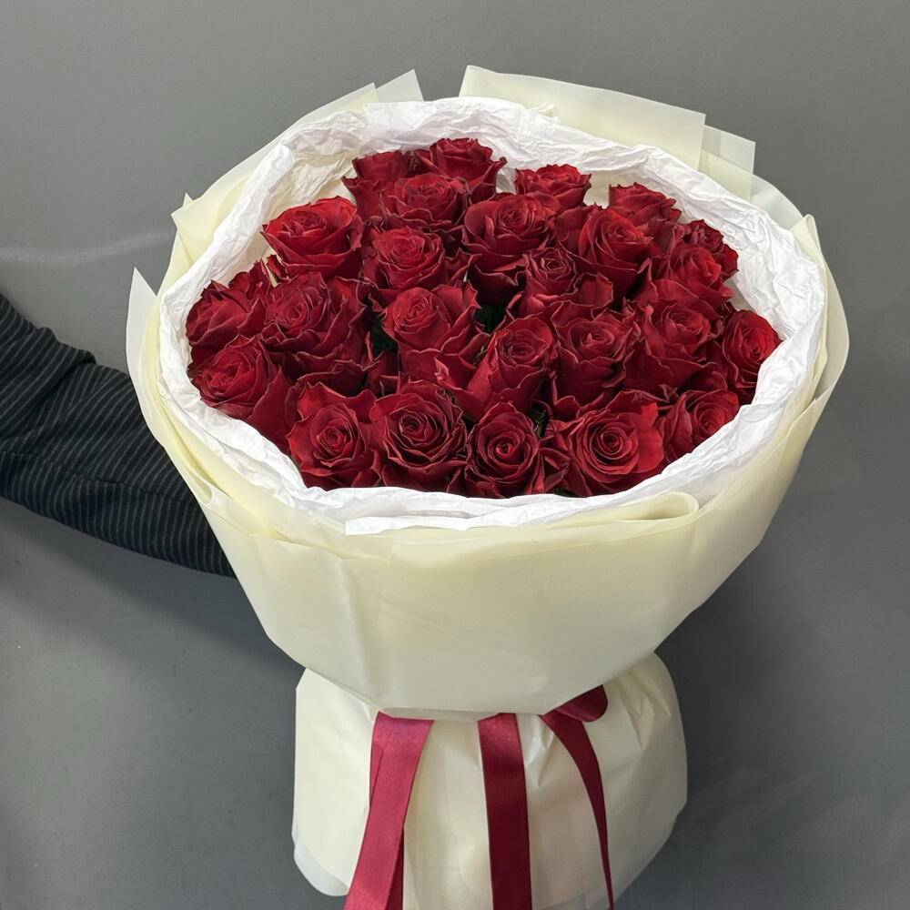 Красная  роза 25 шт