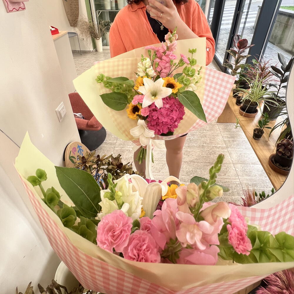 Summer in one bouquet 💐