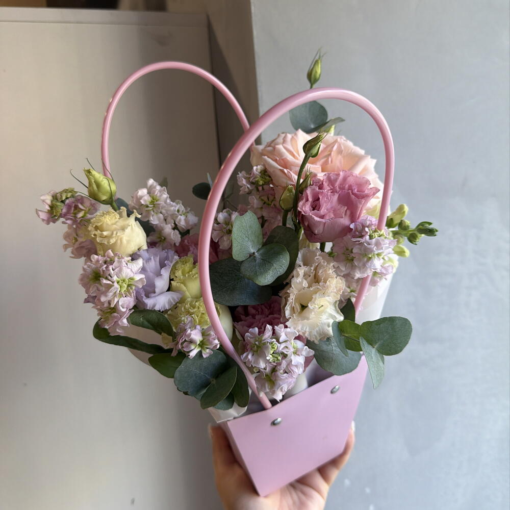 Композиция в сумочке «Flora»