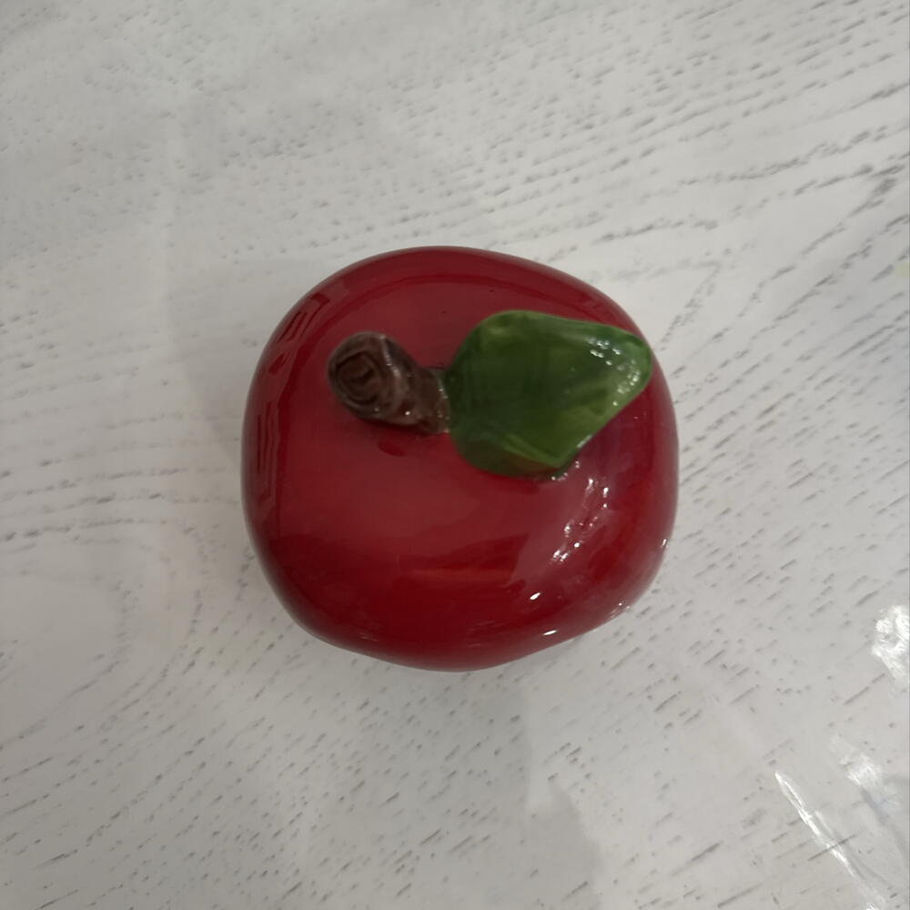 Яблоко подсвечник