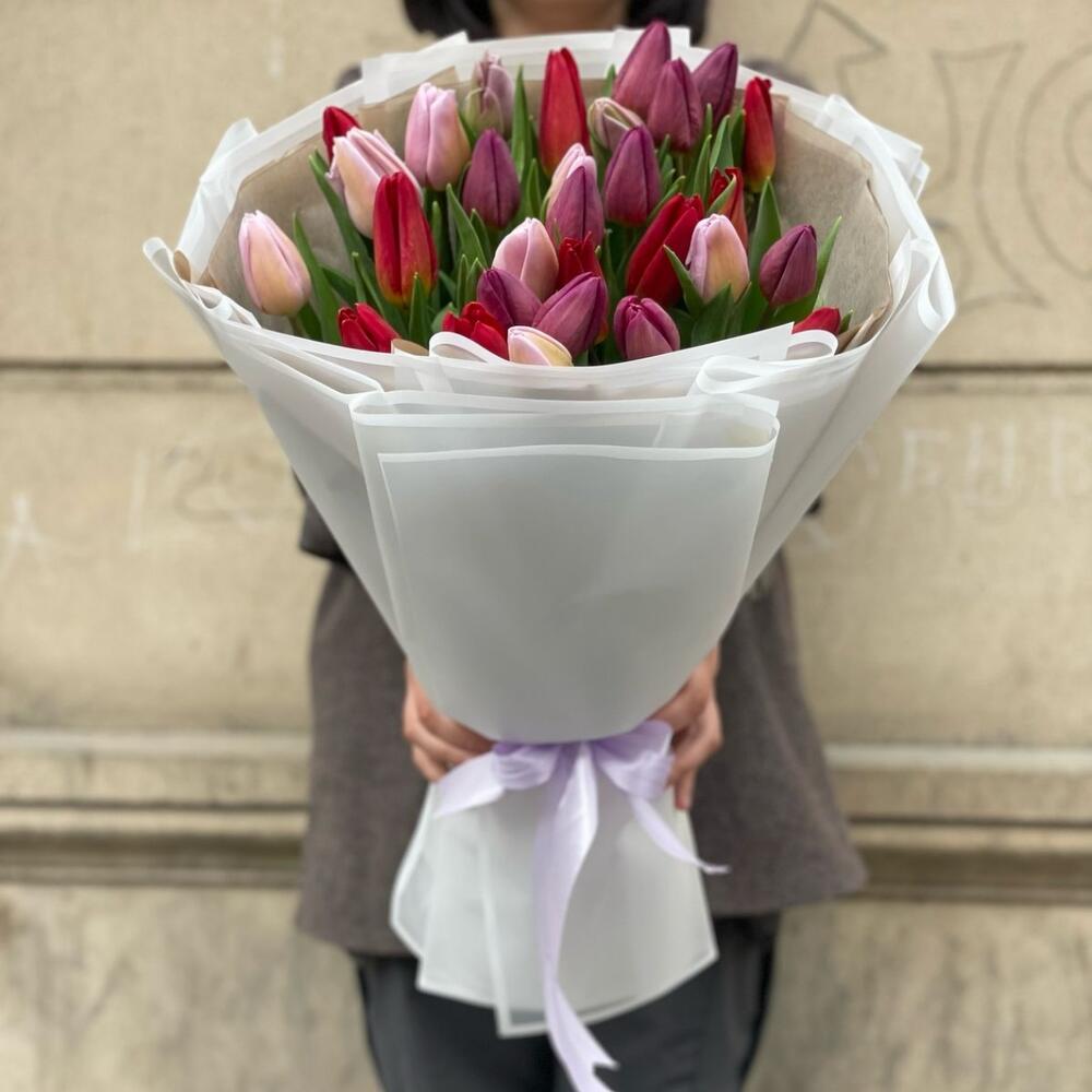 Tulips 29 pieces