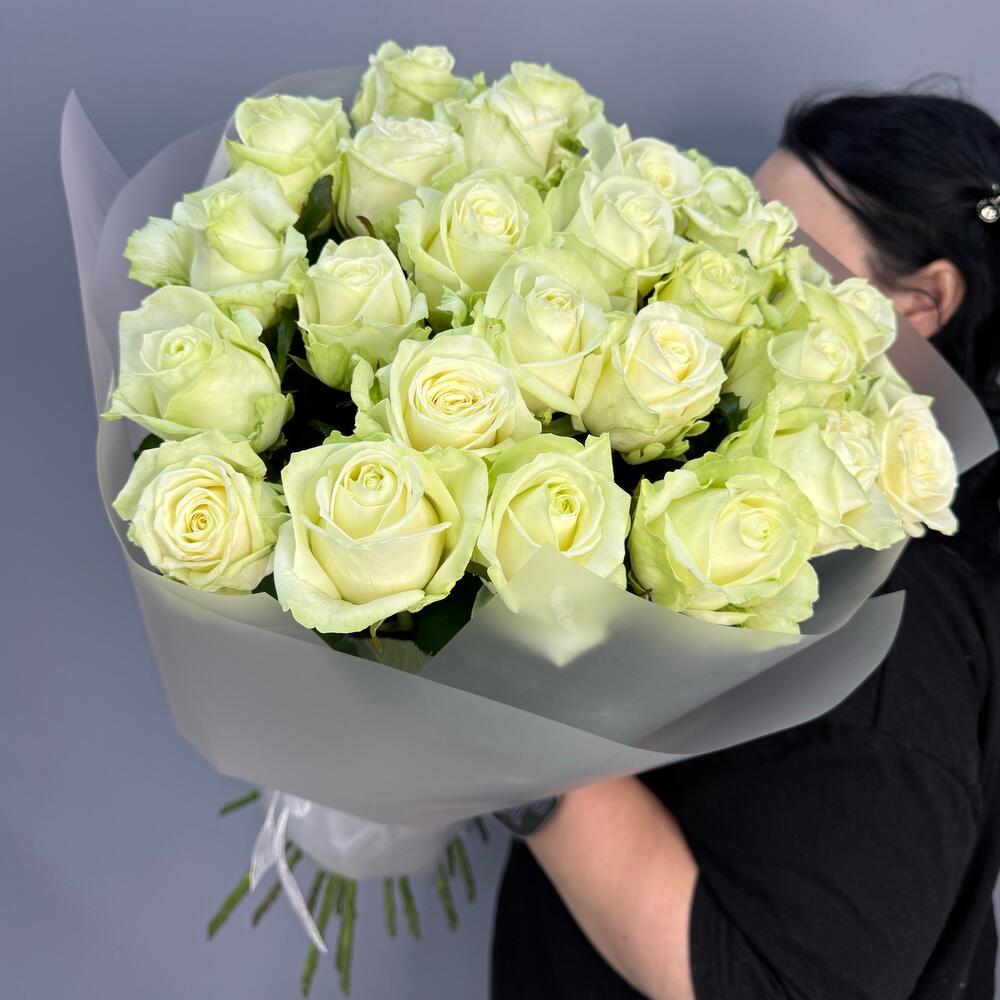 Букет из 25 белых роз ♥️