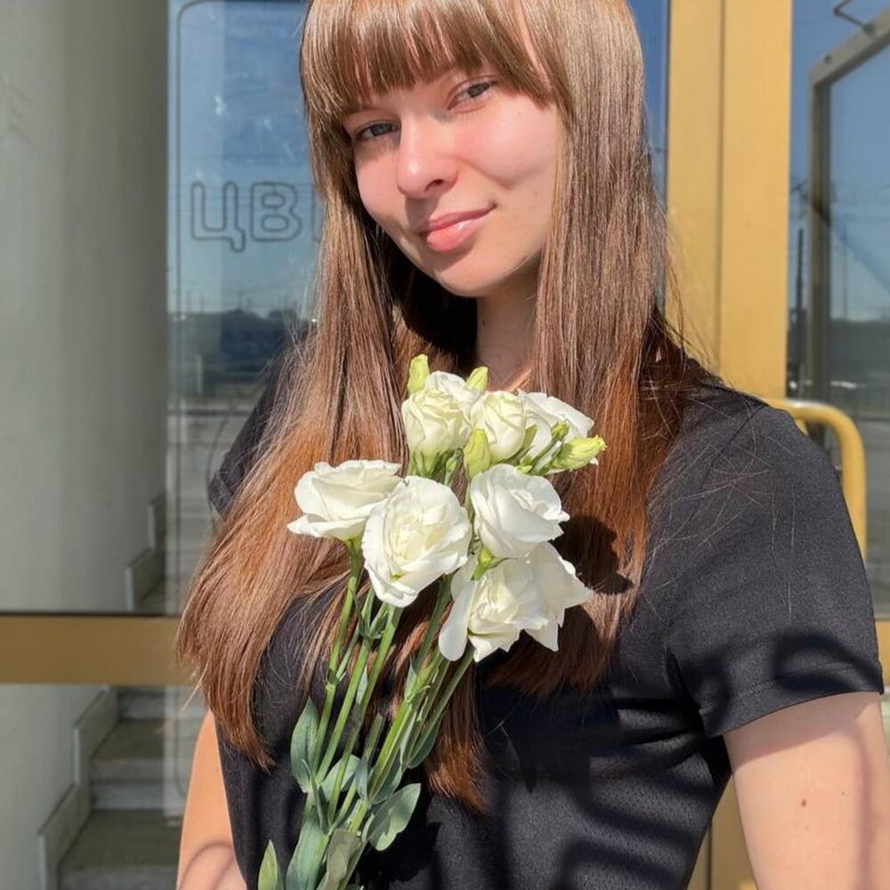 Эустома красивая, пышная и свежая 🌿