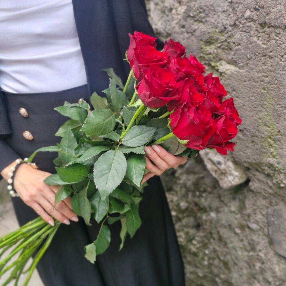 RED NAOMI 70