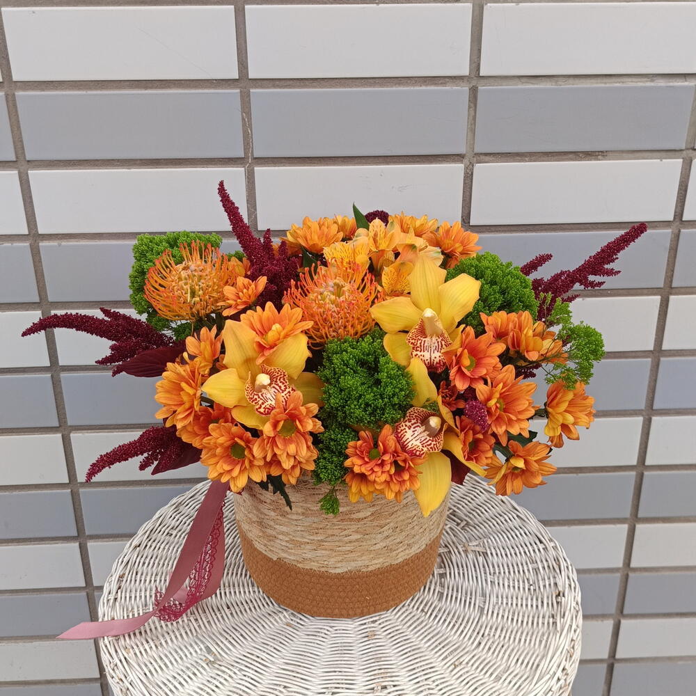 Премиальная осенняя корзина в вязаном кашпо ручной работы 🧡Рыжая орхидея трахелиум Лейко