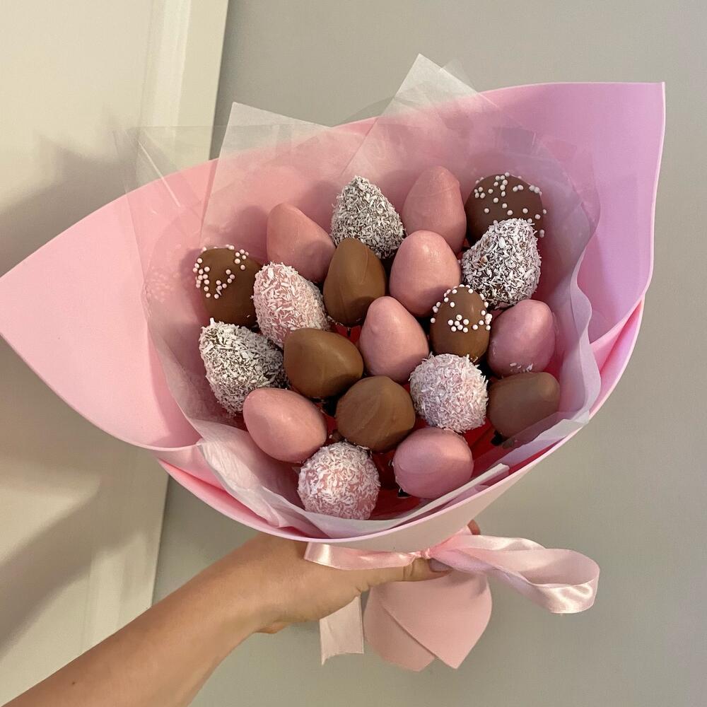 Fresas cubiertas de chocolate por la Mañana en Mónaco